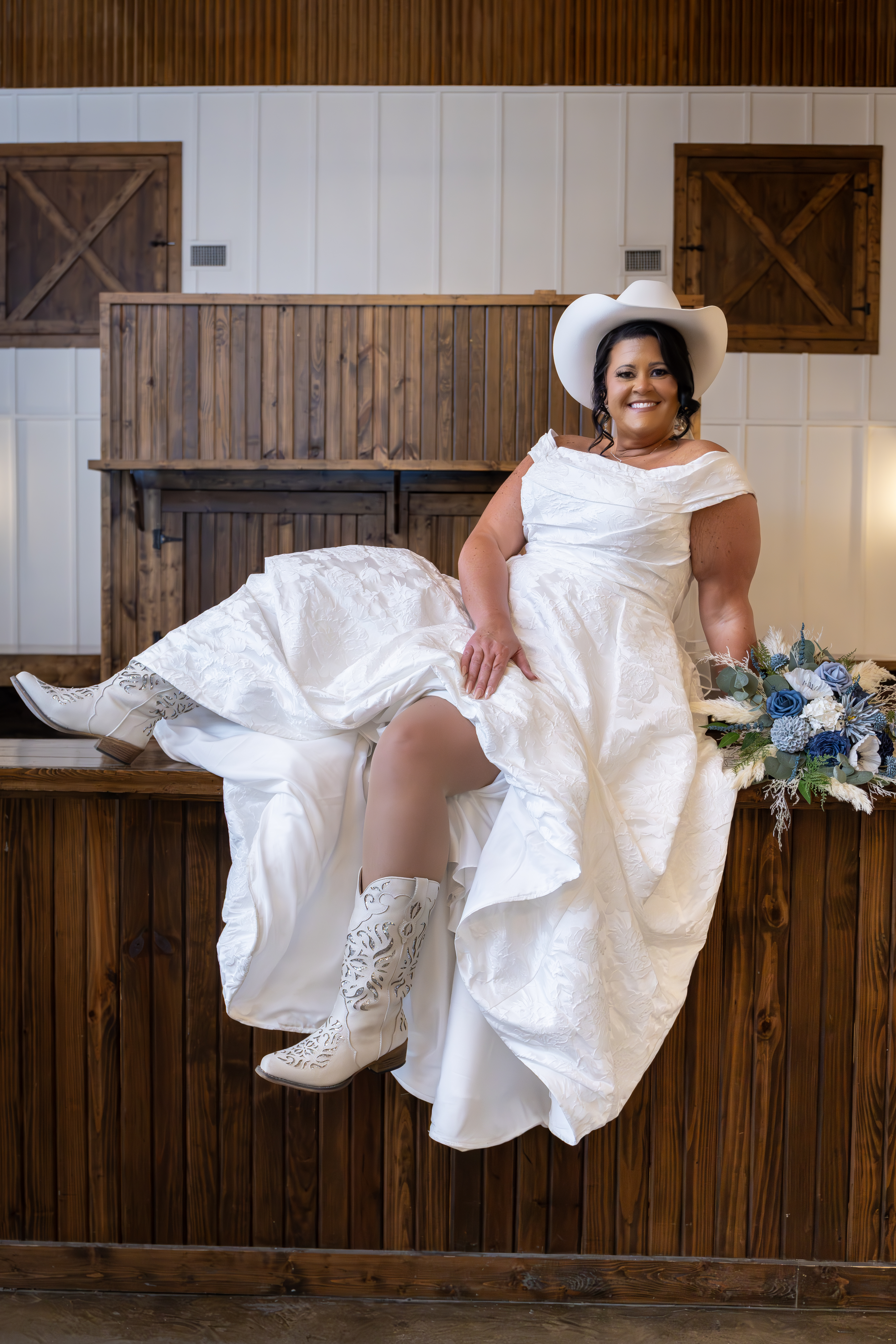 Dawn's Bridal Shoot at Western Sky